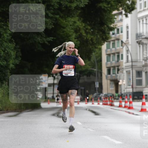 14.06.2026 - REWE Women's Run Jannik Wohlers http://msf.ph/oto/9789450 14.06.2026 09:42:39 Laufen 10020, 57 meine-sportfotos.de