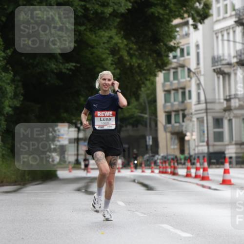 14.06.2026 - REWE Women's Run Jannik Wohlers http://msf.ph/oto/9789458 14.06.2026 09:42:40 Laufen 10020, 7 meine-sportfotos.de