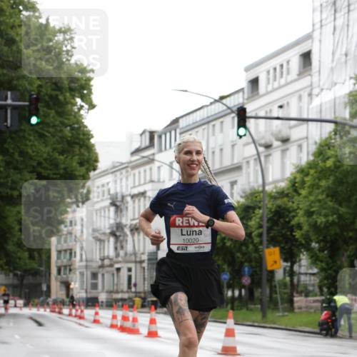14.06.2026 - REWE Women's Run Jannik Wohlers http://msf.ph/oto/9789505 14.06.2026 09:42:43 Laufen 10020, 7, 01 meine-sportfotos.de