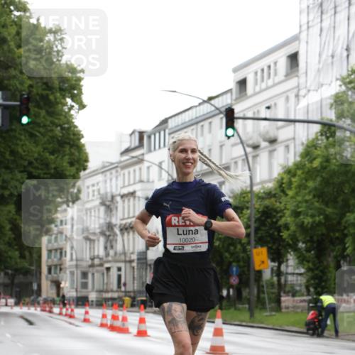 14.06.2026 - REWE Women's Run Jannik Wohlers http://msf.ph/oto/9789507 14.06.2026 09:42:43 Laufen 10020, 7, 01 meine-sportfotos.de