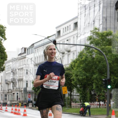 14.06.2026 - REWE Women's Run Jannik Wohlers http://msf.ph/oto/9789516 14.06.2026 09:42:44 Laufen 50, 10020 meine-sportfotos.de