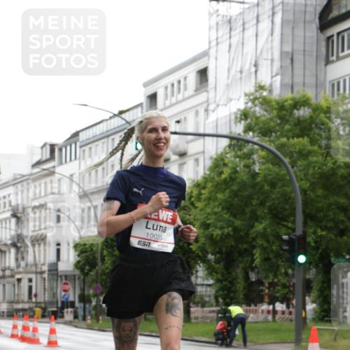 14.06.2026 - REWE Women's Run Jannik Wohlers http://msf.ph/oto/9789519 14.06.2026 09:42:44 Laufen 10020, 7 meine-sportfotos.de