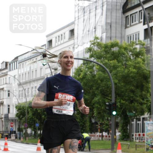 14.06.2026 - REWE Women's Run Jannik Wohlers http://msf.ph/oto/9789524 14.06.2026 09:42:44 Laufen 10020, 517 meine-sportfotos.de