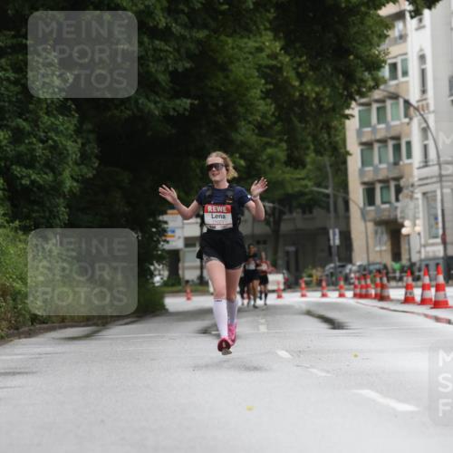 14.06.2026 - REWE Women's Run Jannik Wohlers http://msf.ph/oto/9789527 14.06.2026 09:42:58 Laufen 11023 meine-sportfotos.de