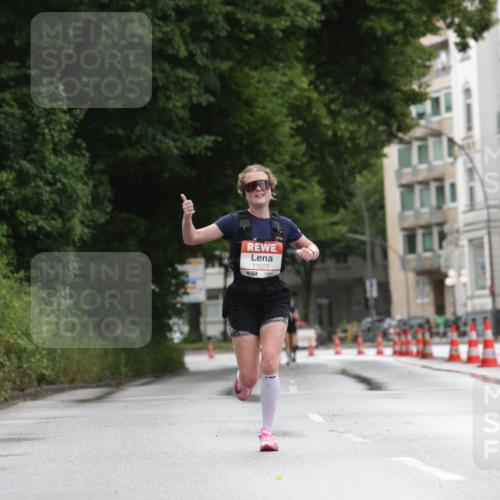 14.06.2026 - REWE Women's Run Jannik Wohlers http://msf.ph/oto/9789529 14.06.2026 09:43:00 Laufen 11023 meine-sportfotos.de