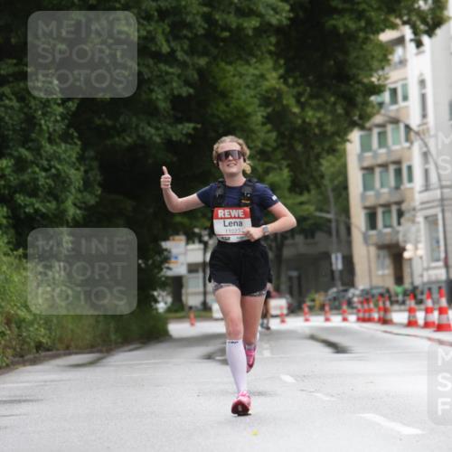 14.06.2026 - REWE Women's Run Jannik Wohlers http://msf.ph/oto/9789542 14.06.2026 09:43:01 Laufen 11023, 57 meine-sportfotos.de