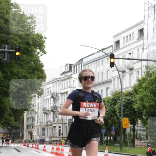 14.06.2026 - REWE Women's Run Jannik Wohlers http://msf.ph/oto/9789588 14.06.2026 09:43:04 Laufen 23, 1 meine-sportfotos.de