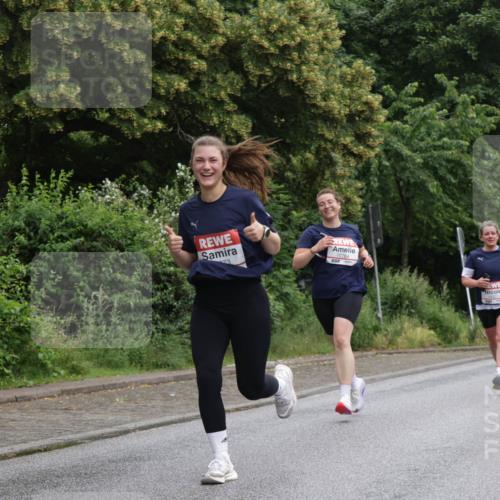 14.06.2026 - REWE Women's Run Jannik Wohlers http://msf.ph/oto/9789591 14.06.2026 10:02:51 Laufen 73, 10764 meine-sportfotos.de