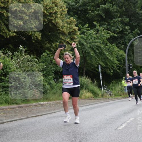 14.06.2026 - REWE Women's Run Jannik Wohlers http://msf.ph/oto/9789609 14.06.2026 10:02:53 Laufen 10764, 7, 10371 meine-sportfotos.de