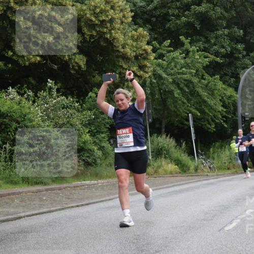 14.06.2026 - REWE Women's Run Jannik Wohlers http://msf.ph/oto/9789615 14.06.2026 10:02:53 Laufen 10764, 7, 10371 meine-sportfotos.de