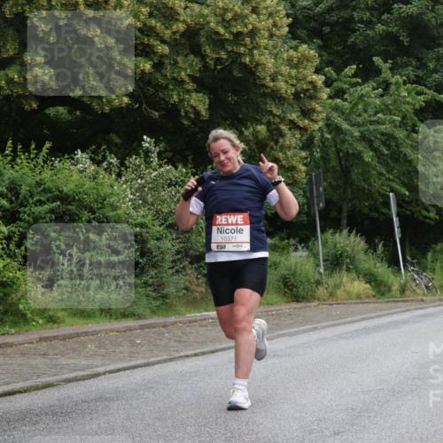 14.06.2026 - REWE Women's Run Jannik Wohlers http://msf.ph/oto/9789633 14.06.2026 10:02:53 Laufen 10371, 57 meine-sportfotos.de