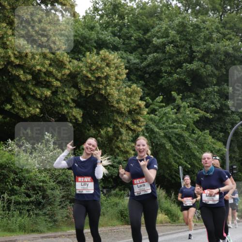 14.06.2026 - REWE Women's Run Jannik Wohlers http://msf.ph/oto/9789697 14.06.2026 10:02:59 Laufen 10846, 7, 10114, 10376 meine-sportfotos.de