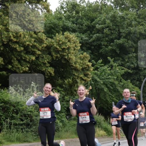 14.06.2026 - REWE Women's Run Jannik Wohlers http://msf.ph/oto/9789706 14.06.2026 10:03:00 Laufen 10846, 51, 10114, 10376 meine-sportfotos.de