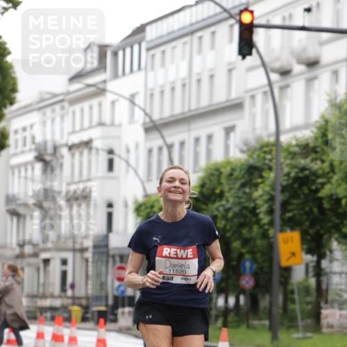 14.06.2026 - REWE Women's Run Jannik Wohlers http://msf.ph/oto/9789723 14.06.2026 09:43:24 Laufen 11520 meine-sportfotos.de