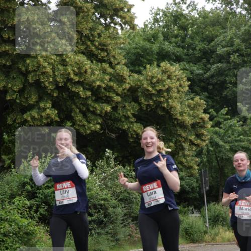 14.06.2026 - REWE Women's Run Jannik Wohlers http://msf.ph/oto/9789730 14.06.2026 10:03:00 Laufen 517, 10846, 10114, 10376 meine-sportfotos.de