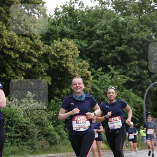 14.06.2026 - REWE Women's Run Jannik Wohlers http://msf.ph/oto/9789735 14.06.2026 10:03:01 Laufen 10376, 7, 10578, 6517 meine-sportfotos.de