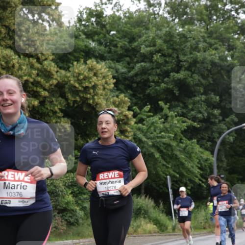 14.06.2026 - REWE Women's Run Jannik Wohlers http://msf.ph/oto/9789757 14.06.2026 10:03:02 Laufen 10376, 7, 10578, 657 meine-sportfotos.de
