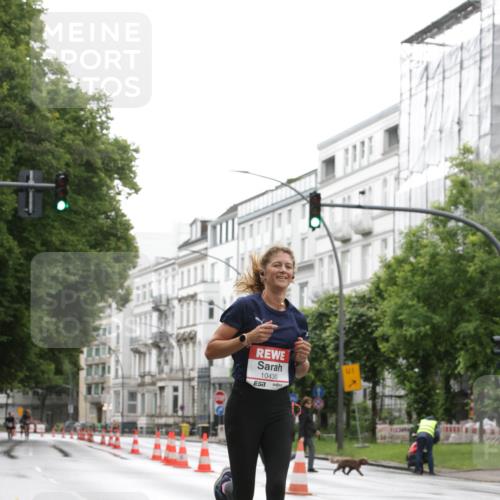 14.06.2026 - REWE Women's Run Jannik Wohlers http://msf.ph/oto/9789810 14.06.2026 09:43:31 Laufen 10430, 7, 01 meine-sportfotos.de