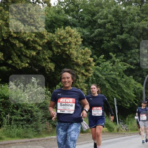 14.06.2026 - REWE Women's Run Jannik Wohlers http://msf.ph/oto/9789811 14.06.2026 10:03:06 Laufen 10574, 7, 11200 meine-sportfotos.de