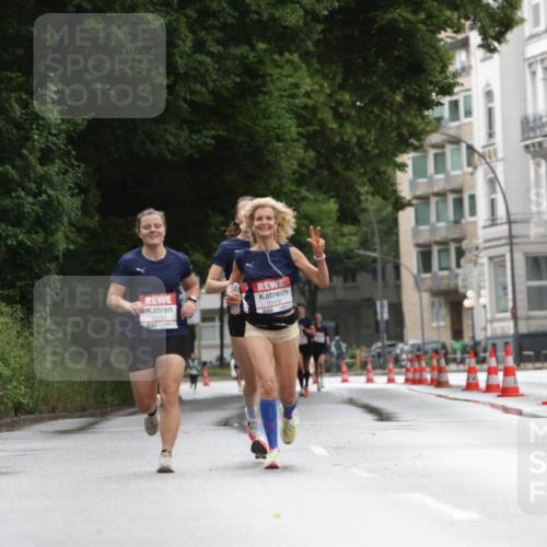 14.06.2026 - REWE Women's Run Jannik Wohlers http://msf.ph/oto/9789851 14.06.2026 09:43:49 Laufen 10081, 10488 meine-sportfotos.de
