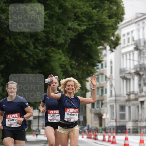 14.06.2026 - REWE Women's Run Jannik Wohlers http://msf.ph/oto/9789858 14.06.2026 09:43:51 Laufen 10081, 57, 10601, 57, 10488, 57 meine-sportfotos.de