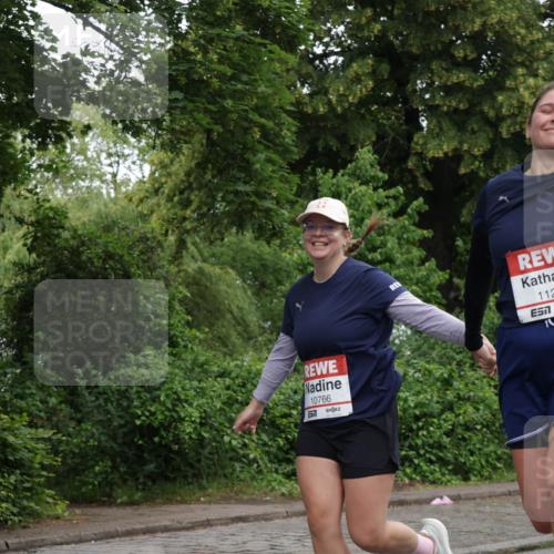 14.06.2026 - REWE Women's Run Jannik Wohlers http://msf.ph/oto/9789861 14.06.2026 10:03:08 Laufen 10766, 57, 11200, 7, 10 meine-sportfotos.de