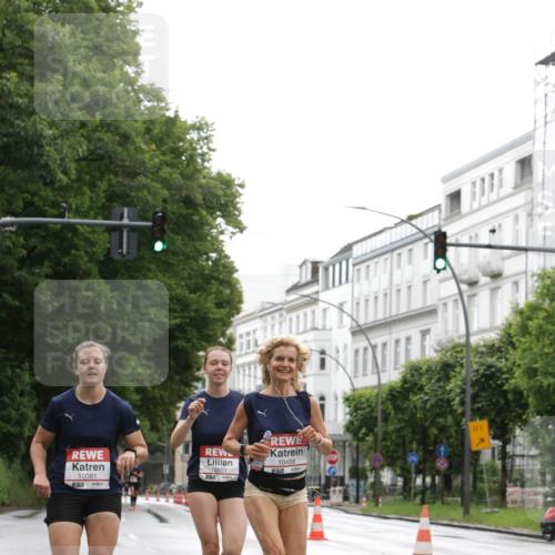 14.06.2026 - REWE Women's Run Jannik Wohlers http://msf.ph/oto/9789895 14.06.2026 09:43:54 Laufen 10081, 10601, 10488, 7, 1 meine-sportfotos.de