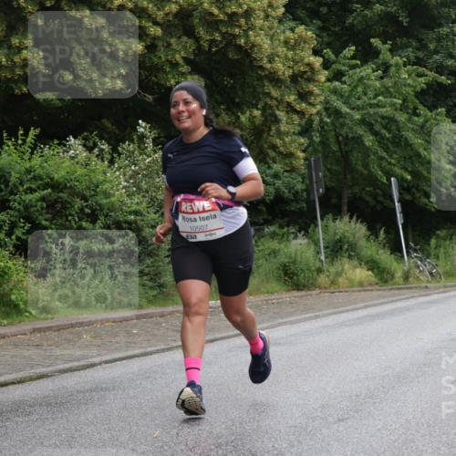 14.06.2026 - REWE Women's Run Jannik Wohlers http://msf.ph/oto/9789919 14.06.2026 10:03:14 Laufen 11489, 10507 meine-sportfotos.de