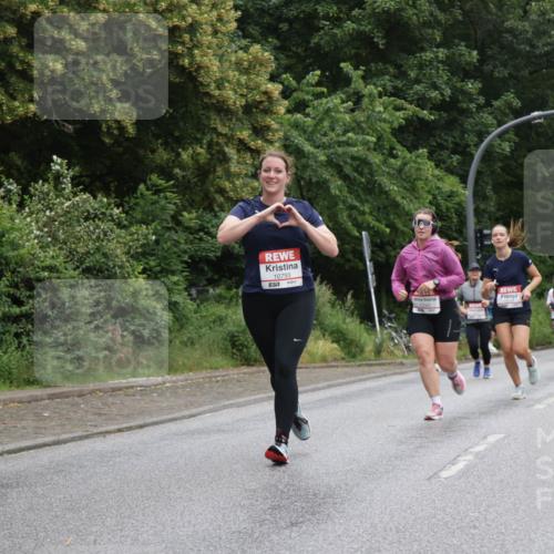 14.06.2026 - REWE Women's Run Jannik Wohlers http://msf.ph/oto/9789934 14.06.2026 10:03:20 Laufen 10793, 57 meine-sportfotos.de