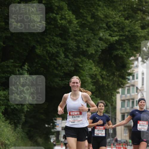 14.06.2026 - REWE Women's Run Jannik Wohlers http://msf.ph/oto/9789948 14.06.2026 09:44:05 Laufen 10790, 57, 10120, 57, 10118 meine-sportfotos.de