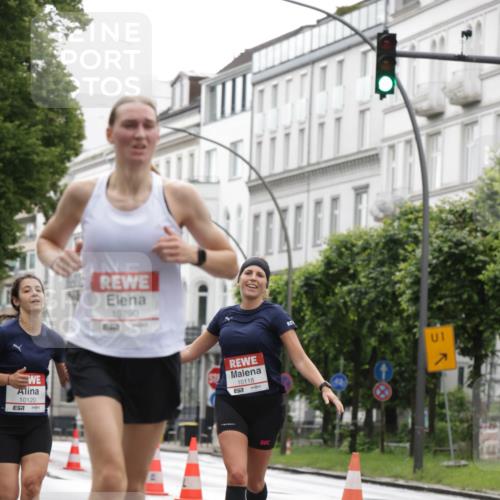 14.06.2026 - REWE Women's Run Jannik Wohlers http://msf.ph/oto/9789993 14.06.2026 09:44:08 Laufen 10120, 7, 10790, 10118, 57, 1, 7 meine-sportfotos.de