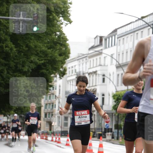 14.06.2026 - REWE Women's Run Jannik Wohlers http://msf.ph/oto/9790008 14.06.2026 09:44:09 Laufen 10120, 57 meine-sportfotos.de