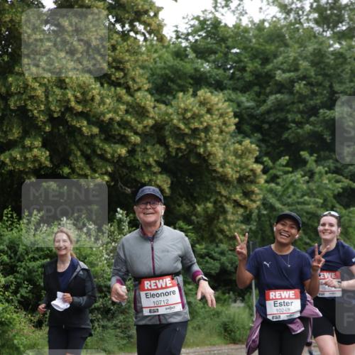 14.06.2026 - REWE Women's Run Jannik Wohlers http://msf.ph/oto/9790029 14.06.2026 10:03:26 Laufen 10712, 57, 10248, 57, 10692 meine-sportfotos.de