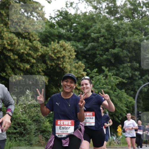 14.06.2026 - REWE Women's Run Jannik Wohlers http://msf.ph/oto/9790041 14.06.2026 10:03:27 Laufen 10248, 7, 10692, 57 meine-sportfotos.de