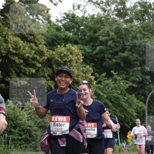 14.06.2026 - REWE Women's Run Jannik Wohlers http://msf.ph/oto/9790047 14.06.2026 10:03:27 Laufen 10248, 7, 0692 meine-sportfotos.de