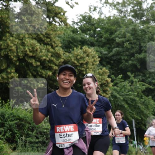 14.06.2026 - REWE Women's Run Jannik Wohlers http://msf.ph/oto/9790056 14.06.2026 10:03:27 Laufen 10248, 7, 10692 meine-sportfotos.de