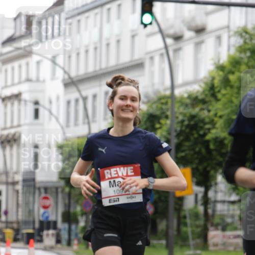 14.06.2026 - REWE Women's Run Jannik Wohlers http://msf.ph/oto/9790086 14.06.2026 09:44:14 Laufen 10994, 7 meine-sportfotos.de