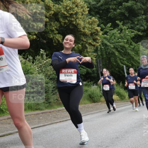 14.06.2026 - REWE Women's Run Jannik Wohlers http://msf.ph/oto/9790126 14.06.2026 10:03:32 Laufen 57, 10665, 11159 meine-sportfotos.de