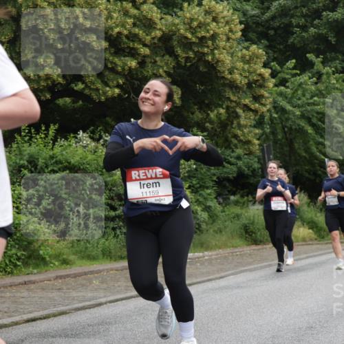 14.06.2026 - REWE Women's Run Jannik Wohlers http://msf.ph/oto/9790136 14.06.2026 10:03:32 Laufen 7, 10665, 7, 11159 meine-sportfotos.de