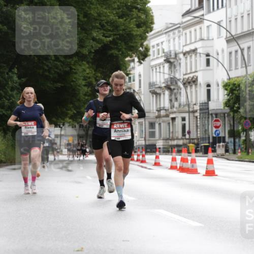 14.06.2026 - REWE Women's Run Jannik Wohlers http://msf.ph/oto/9790152 14.06.2026 09:44:24 Laufen 10489, 10206, 10274, 7, 1, 7 meine-sportfotos.de