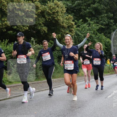 14.06.2026 - REWE Women's Run Jannik Wohlers http://msf.ph/oto/9790182 14.06.2026 10:03:36 Laufen 10382, 11284, 10124, 7, 1219, 11455 meine-sportfotos.de
