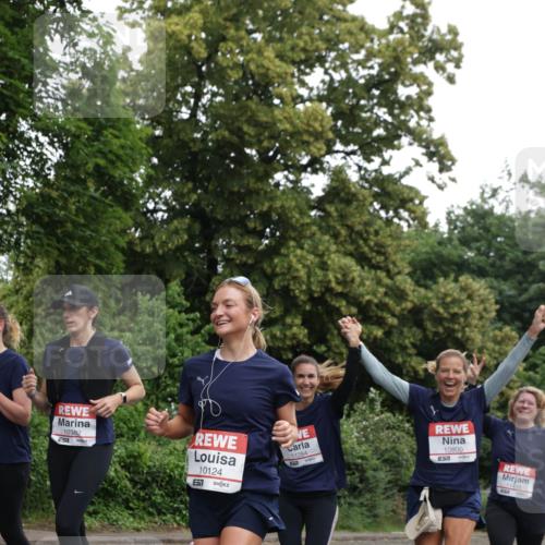 14.06.2026 - REWE Women's Run Jannik Wohlers http://msf.ph/oto/9790191 14.06.2026 10:03:37 Laufen 10382, 10124, 11284, 10800, 57, 11455, 7 meine-sportfotos.de