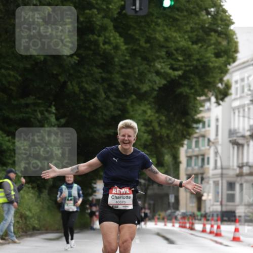 14.06.2026 - REWE Women's Run Jannik Wohlers http://msf.ph/oto/9790199 14.06.2026 09:44:28 Laufen 10573, 51 meine-sportfotos.de