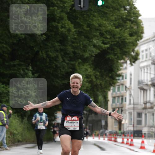 14.06.2026 - REWE Women's Run Jannik Wohlers http://msf.ph/oto/9790201 14.06.2026 09:44:28 Laufen 10573, 7 meine-sportfotos.de