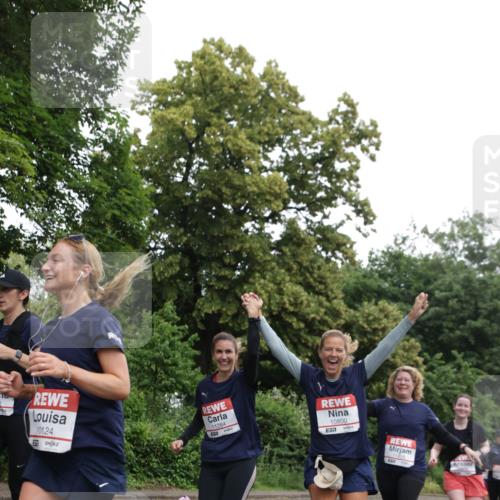 14.06.2026 - REWE Women's Run Jannik Wohlers http://msf.ph/oto/9790205 14.06.2026 10:03:38 Laufen 10124, 11284, 10800 meine-sportfotos.de