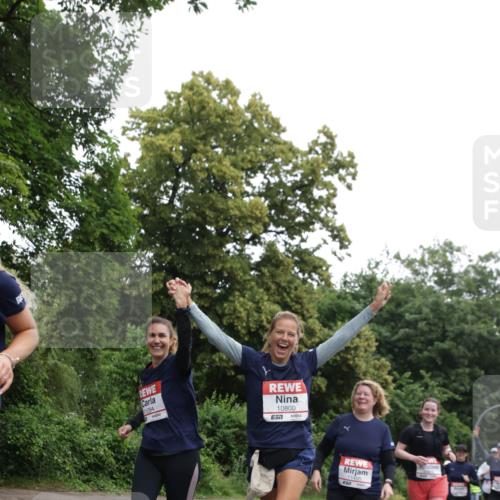14.06.2026 - REWE Women's Run Jannik Wohlers http://msf.ph/oto/9790213 14.06.2026 10:03:38 Laufen 11284, 10800, 57, 11455 meine-sportfotos.de