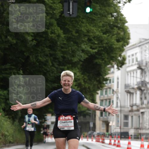 14.06.2026 - REWE Women's Run Jannik Wohlers http://msf.ph/oto/9790218 14.06.2026 09:44:29 Laufen 10573 meine-sportfotos.de
