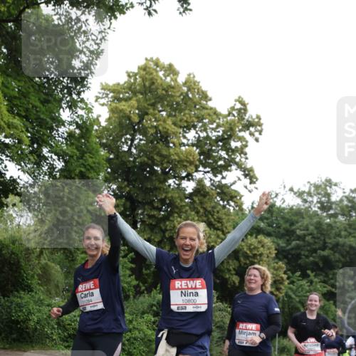 14.06.2026 - REWE Women's Run Jannik Wohlers http://msf.ph/oto/9790219 14.06.2026 10:03:38 Laufen 11284, 57, 10800, 1145 meine-sportfotos.de
