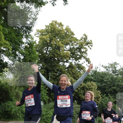 14.06.2026 - REWE Women's Run Jannik Wohlers http://msf.ph/oto/9790221 14.06.2026 10:03:38 Laufen 11284, 7, 10800, 11455, 657 meine-sportfotos.de