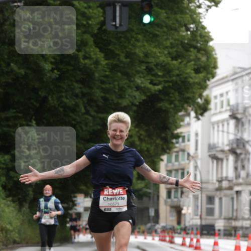 14.06.2026 - REWE Women's Run Jannik Wohlers http://msf.ph/oto/9790222 14.06.2026 09:44:29 Laufen 10573, 7 meine-sportfotos.de